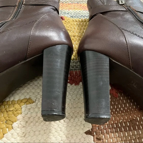 Genuine leather brown high-heeled booties size 39EU (8.5 US) - Picture 7 of 14